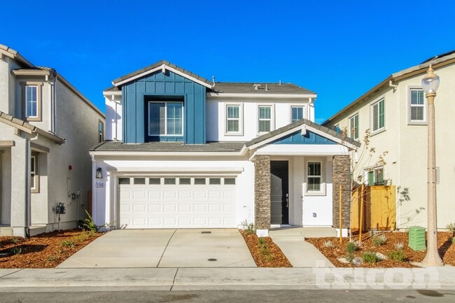 Building Photo - 1166 Victorian St