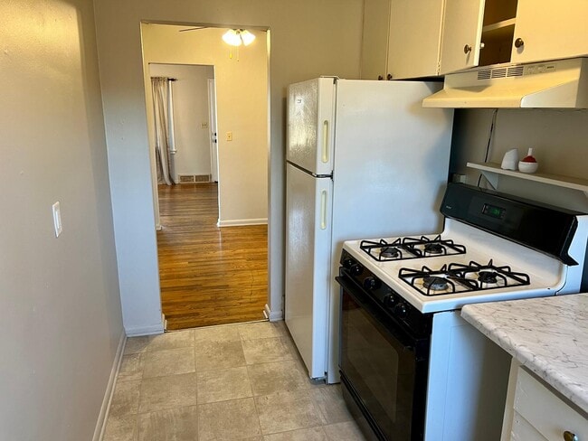 Photo - 2118 23rd St