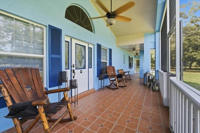 Photo - 18 NW 144th Dr