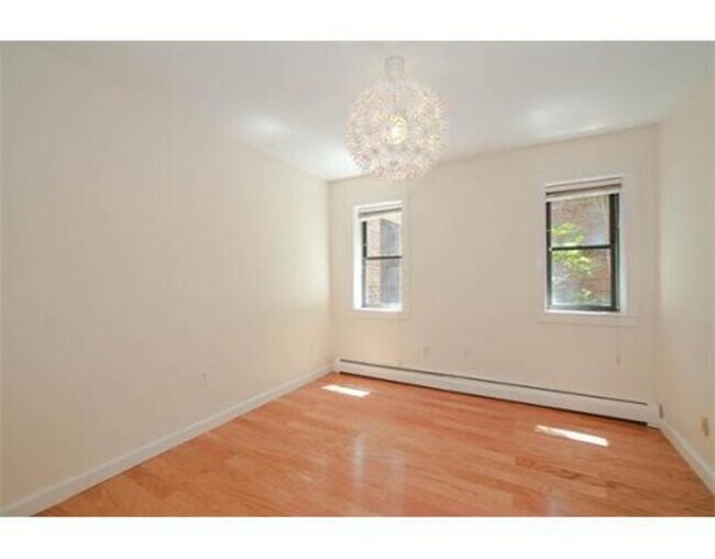 Photo - 12 Prince St Unit R2