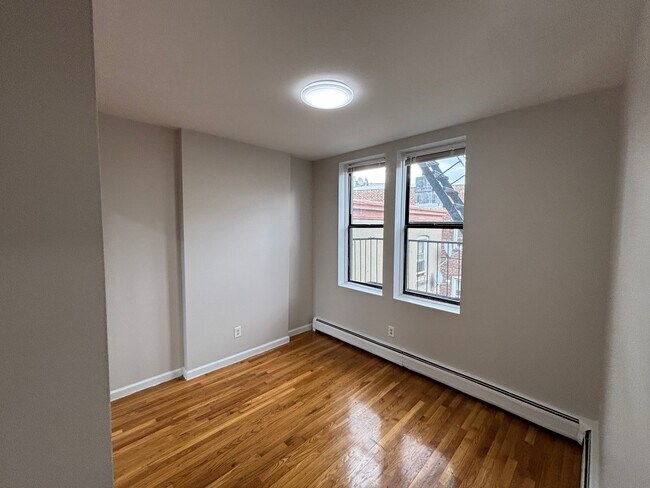 Photo - 5110 Palisade Ave