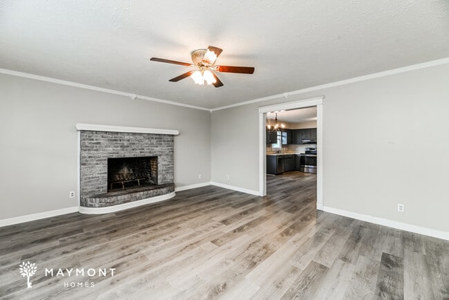 Photo - 606 Six Lakes Dr