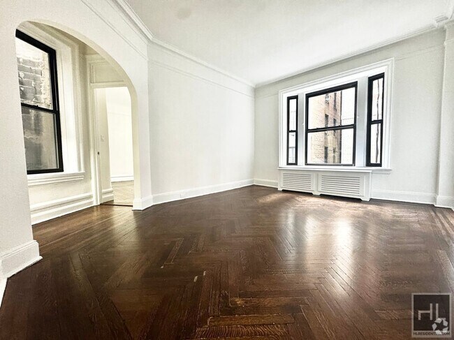 Building Photo - WEST 72 STREET Unit 2C Rental