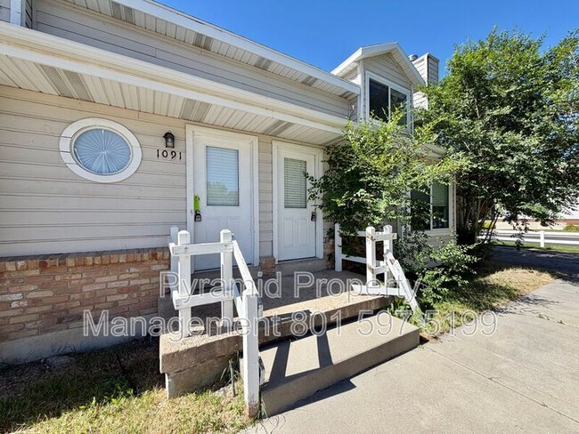 1091 Shepard Ln