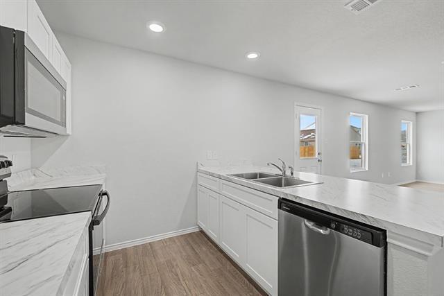 Photo - 212 Arbor Ct