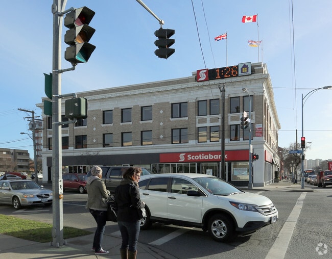 Building Photo - The Scott