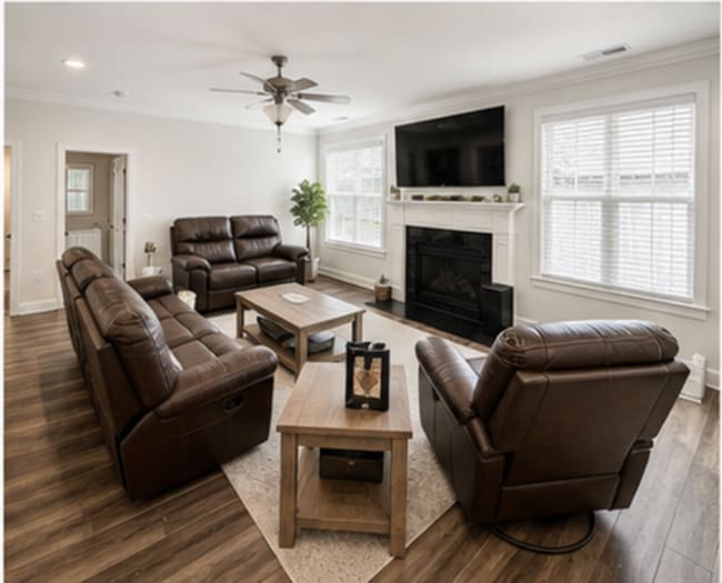 Photo - Spacious Living in Greenville