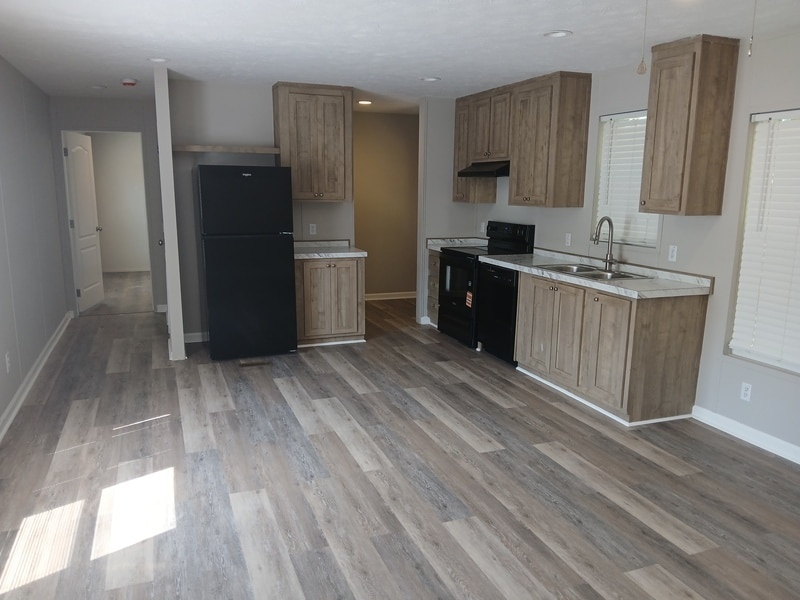 Photo - 398 Bainbridge Ct