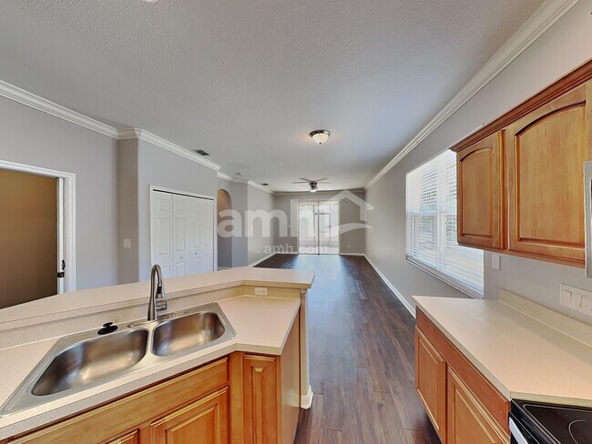 Photo - 1560 Mountclair Ct