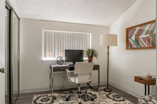 Photo - Cottages on 5th