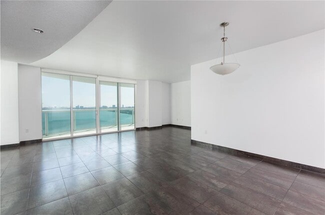Photo - 1800 N Bayshore Dr Unit 1901