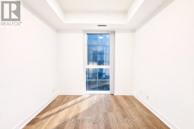 Photo - 180 Front St E Unit 1712