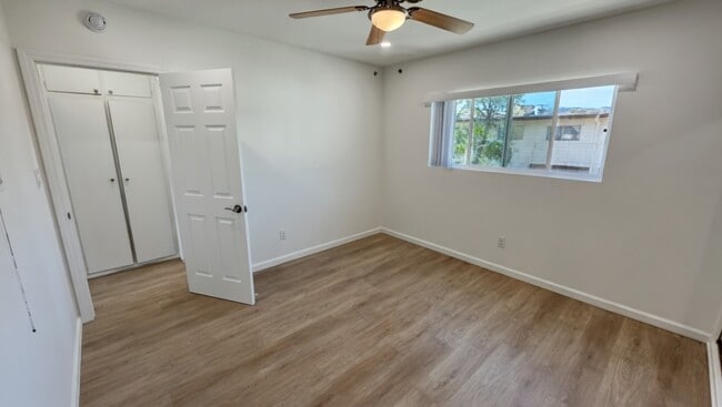 Photo - 323 E Chestnut St Unidad 12