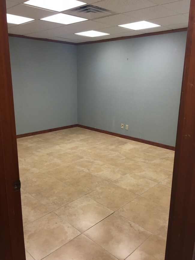 Photo - Berkley South