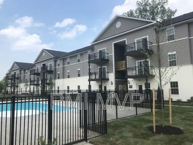 Photo - 904 Taylor Station Rd Unit 904  204