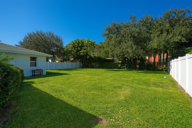 Photo - 2745 Omega Pl