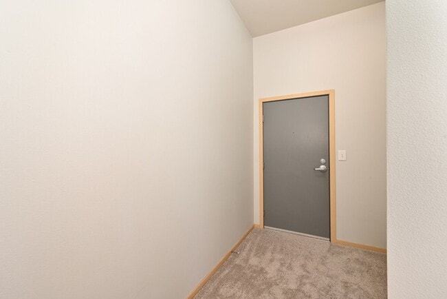 Photo - Spacious 2BR/1.75BA Condo in Convenient Location (Central District) Unit A-303