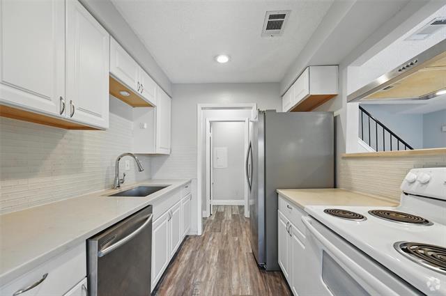 Building Photo - 3931 N Garland Ave Unit 4 Rental