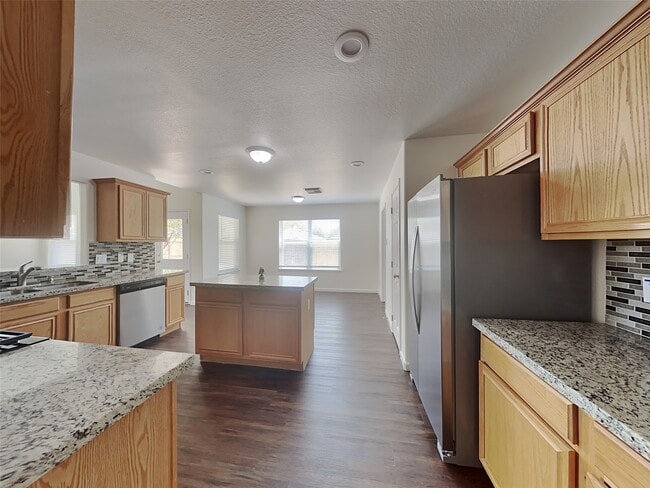 Photo - 32403 Angler Park