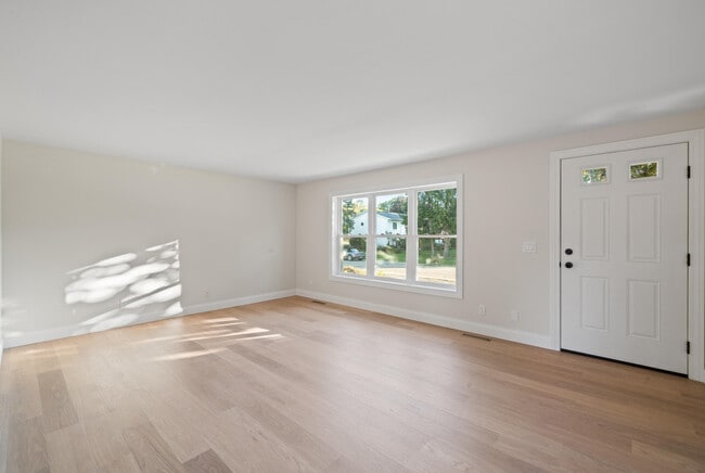 Photo - 1018 Bonnie Brae Ln