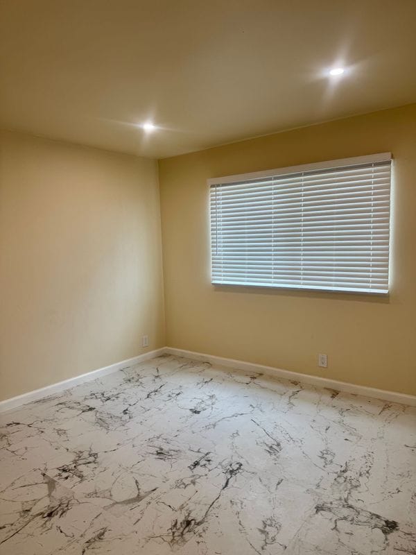 Photo - 831 N San Antonio Ave Unidad A