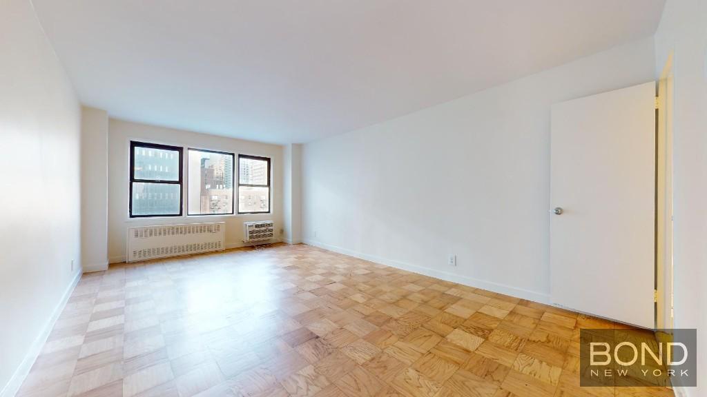 Photo - 236 E 36th St Apartamento Unidad 6F