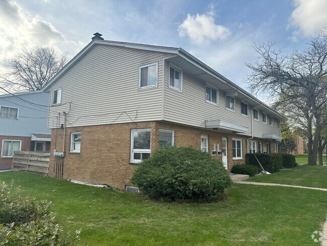 Building Photo - 8594 W Villard Ave Rental
