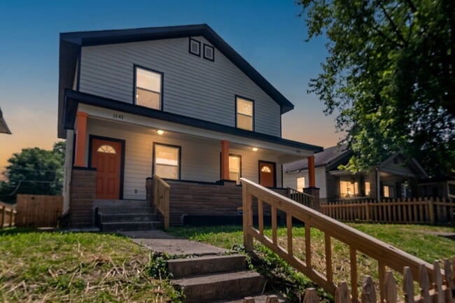 Photo - 1345 N Olney St