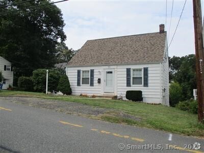 Building Photo - 40 Wayland Ave Rental