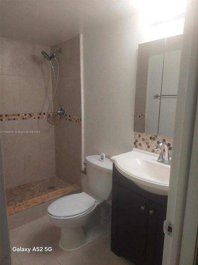 Photo - 14421 N Kendall Dr Unit 108M