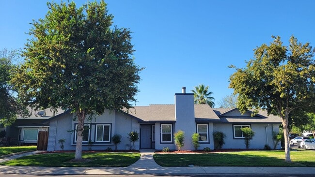 Building Photo - 4028 Sarah Jane Ct Rental
