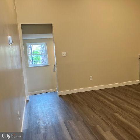 Building Photo - 249 S Broadway Unit B