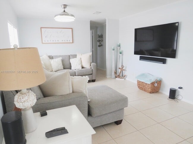 Photo - 158 Blue Harbor Dr