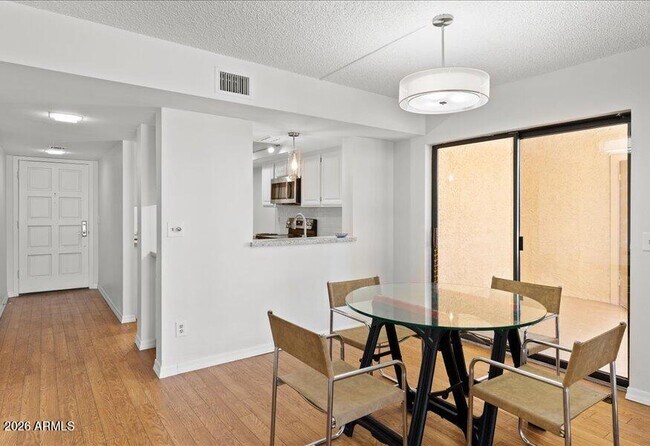 5122 N 31st Way Unit 227