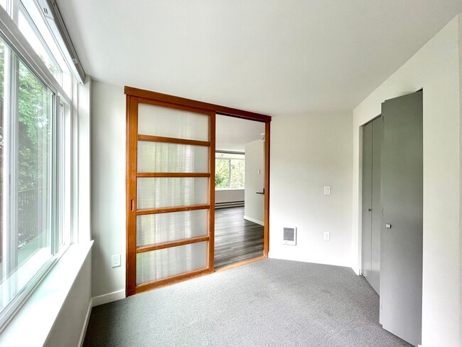 Interlake Place