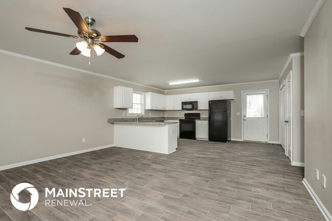 Photo - 206 N Wyrick St