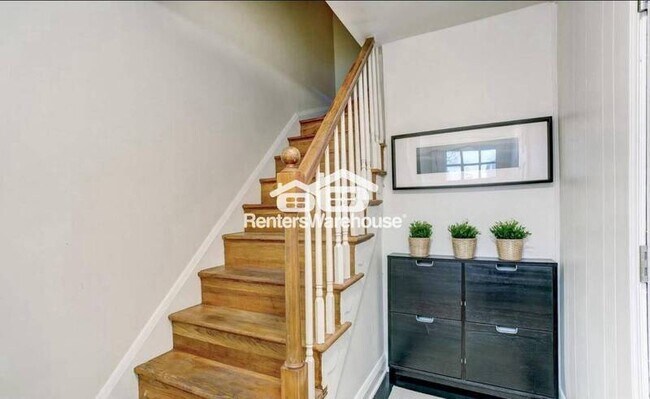 Photo - 3219 Taylor Ave Unit 2