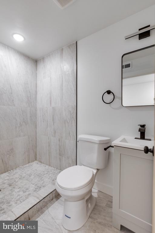 Photo - 4153 Mantua Ave