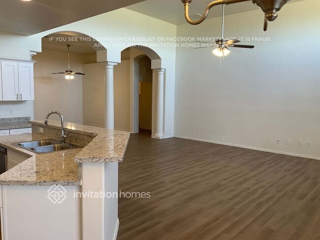 Photo - 8620 S 10th Ln