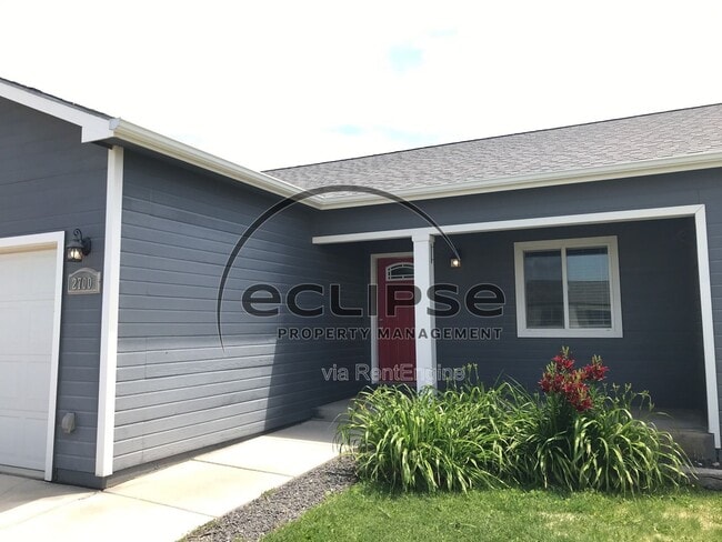 Photo - 2700 Moran Place