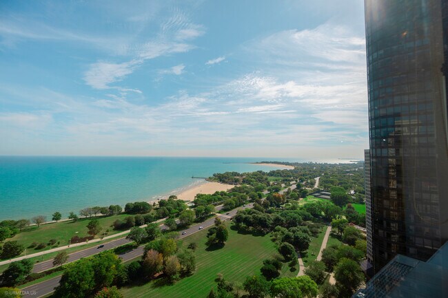 Photo - 5445 N Sheridan Rd Unit 3412