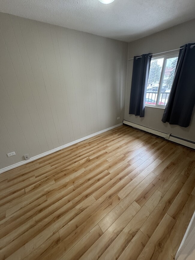 Photo - 1001-1002 2 Ave NW Unit 3