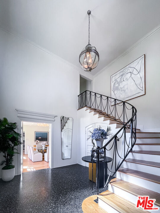 712 Walden Dr House House Rental in Beverly Hills, CA