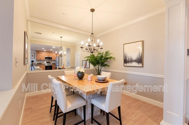 Photo - 5 Sally Sweets Way