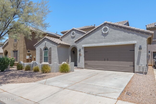 Photo - 21090 E Munoz St