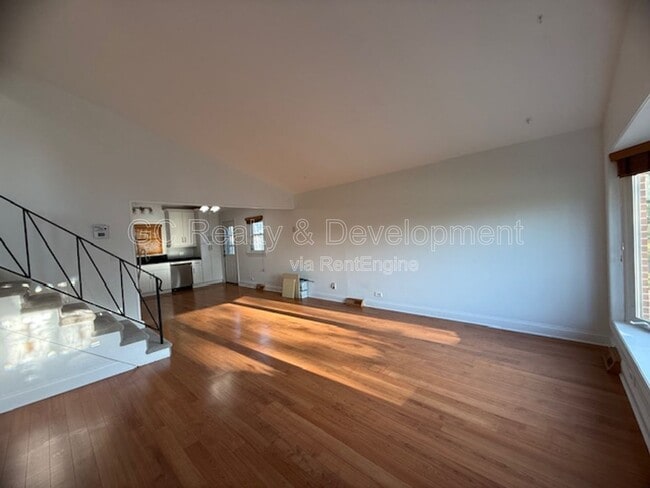 Photo - 2N278 Prairie Ave