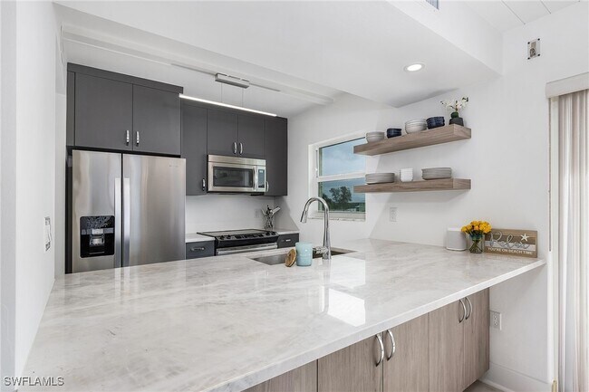 Photo - 26340 Hickory Blvd Unit 401