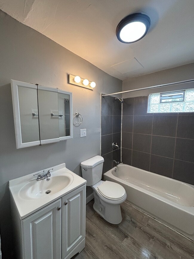 Photo - 7053 S Dante Ave Unit 2F