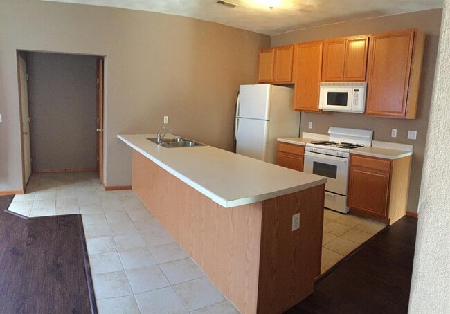 Photo - 10178 Monarch Rd Unidad 3