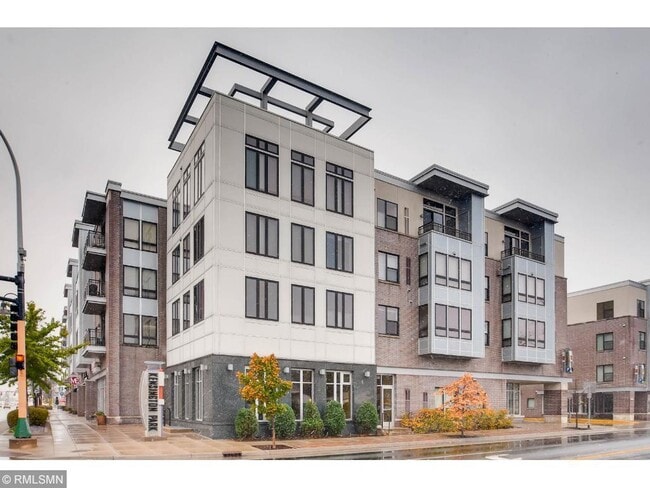 Building Photo - 7601 Aldrich Ave S Unit 311 Rental